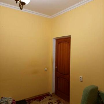 Продам 3-х кімнатну квартиру Центр