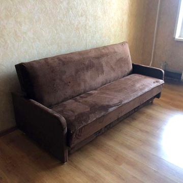 3-кімнатна квартира, вул. Полярна, 8г