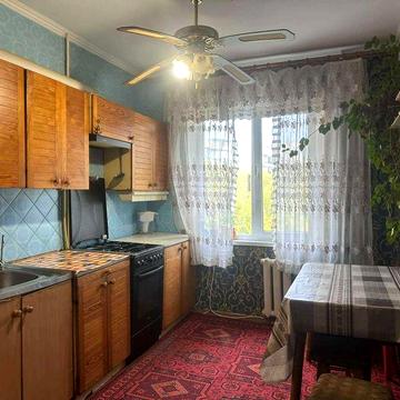 Срочно!!! 3-х комнатная квартира на Таирова