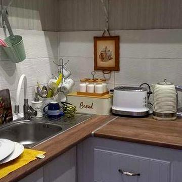 Продам 1-кімнатну кв з новим ремонтом та меблями Одеська