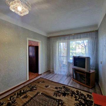 Продам 2к квартиру цегляний будинок автономка! лівий берег