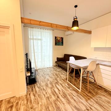 Бульварно-Кудрявська вул. (Воровського), 17