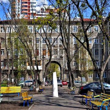 3-х кв.вул. Данилевського б. 12 Наукова Держпром Університет