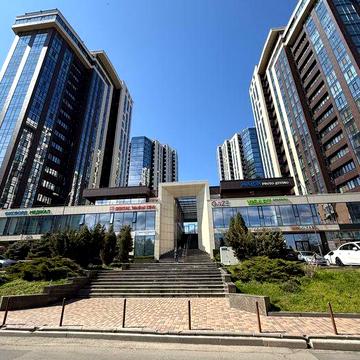 Продам квартиру в ЖК Панорама 121,7м. після будівельників від Власника ЖК Панорама