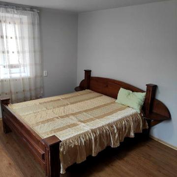 Продам квартиру.Або здам в оренду на довгий термін 200 .дол