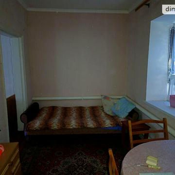 Продаж 3к Дім Центральна вулиця