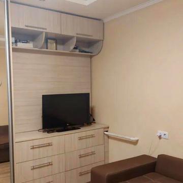 Полянська вул.