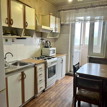 Наукова вул., 50/3