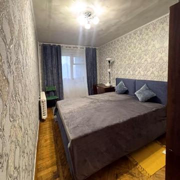 Яскрава вул. (Тверська), 9