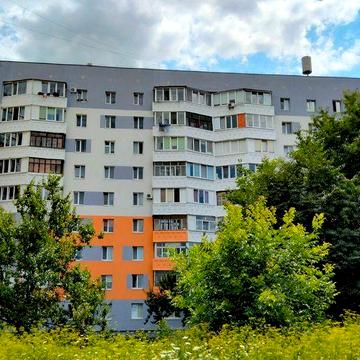 Продам  2 км. квартиру по вул. Конякіна