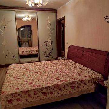 Сдам 2х ком квартиру на Бочарова  /Днепродорога