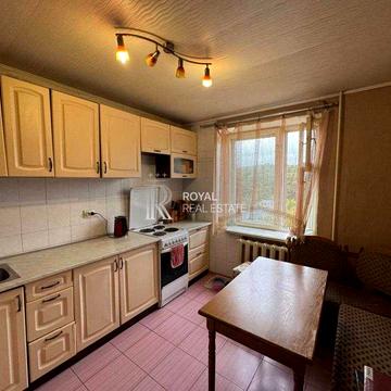 Продаж 2 кімн. Квартира, 2 спальні, вул. Кавказька, Соломянка, Київ