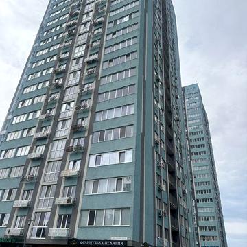 Продам 3 комнатную 93 метра ЖК Журавли  Авантаж pp1 ЖК Журавлі