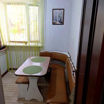 Терміново продаю 2-кімнатну квартиру. В районі АТБ.СЕРТИФІКАТ