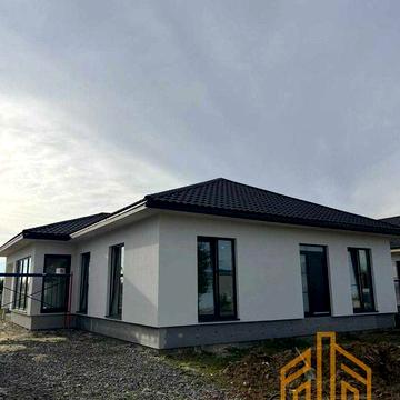 Продаж 3-кімнатної американки, Садовий