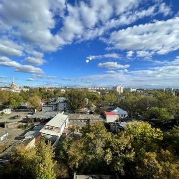 Продається затишна однокімнатна квартира в самому центрі Миколаєва!