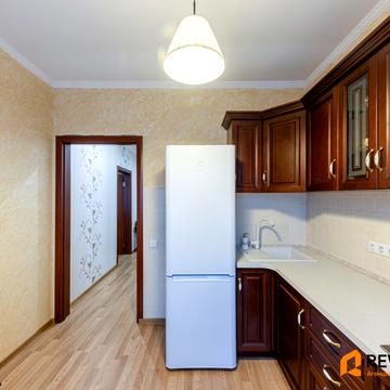 Козацька вул., 6