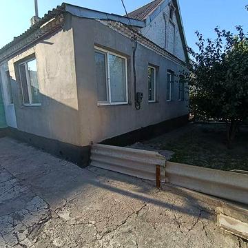 Продам дом Черёмушки (низ Украины).