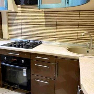 Продам 2 к. із. квартиру на вул.Гв. Широнінців. Салтівка. 25000 дол.