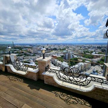 Ексклюзивна квартира з терасою Центральний парк Ціна-якість