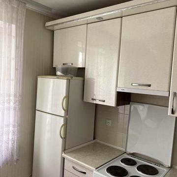 Здам 1 кімнатну квартиру Матроса Кошки