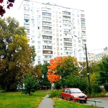 Продам 3-кімнатну, пр. Оболонський 18б, Оболонський р-н