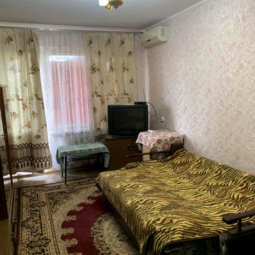 Євгена Танцюри вул., 27/5