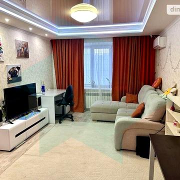 Продаж 3к Квартира Набережна Перемоги вулиця
