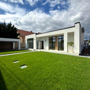 Продаж нового будинку з ремонтом