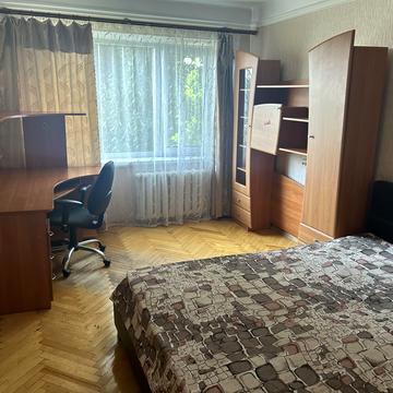 Соломянська вул., 28
