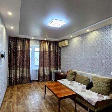 Продам 2-кімнатну квартиру на проспекті Богдана Хмельницького ЖК Вторічка