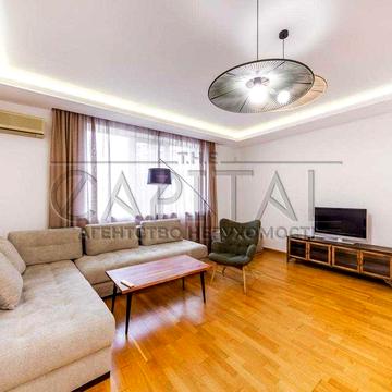 Простора квартира 140 м² на вул. Предславинська 31/11, Палац Україна