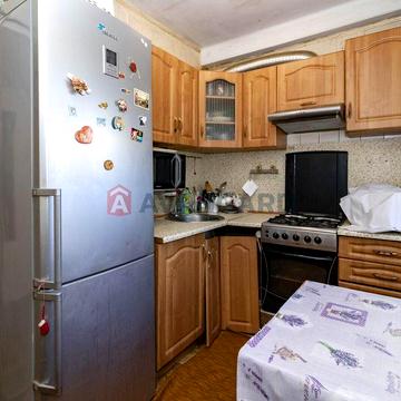 Продається 3 кімнатна квартира вул Олександра Архіпенка 10В