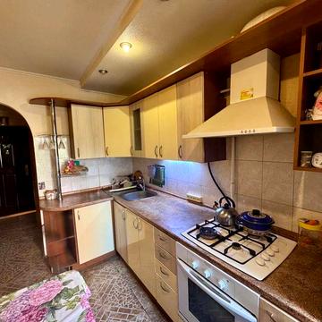 Продам 3к квартиру на ж/м Левобережный 3. Ул. Щербины