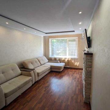 Сдам 1 комнатную квартиру ул. Надежды Алексеенко, 104