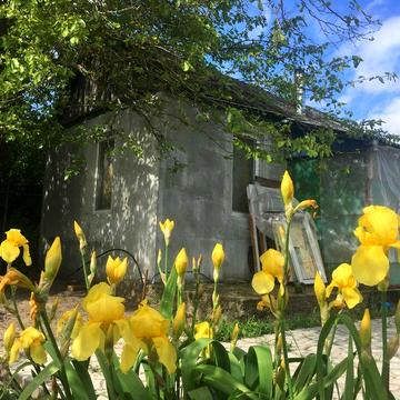 Домік оренда на березі р. Десна всіма зручн. (пічне опалення)