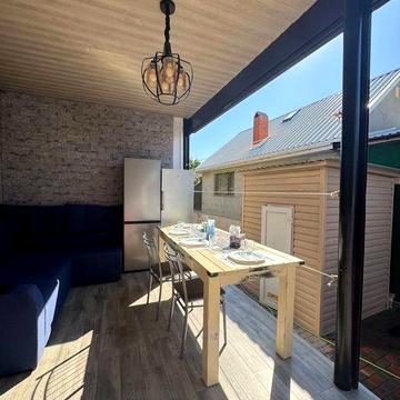 Продам дом-дачу  в у моря  Совиньон-3.  Ремонт.  Терраса