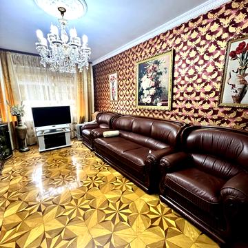 Євгена Чикаленка вул., 60/2