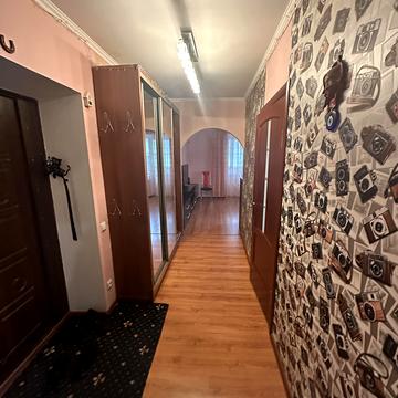 Велика Бердичівська вул., 85