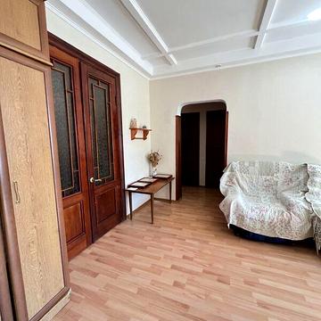 Продаж 3к Квартира Вадима Гурова (Постишева) вулиця
