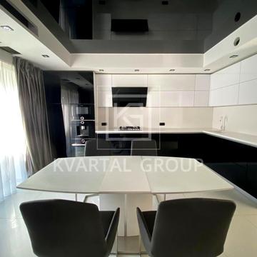 Мрії вул., 12а