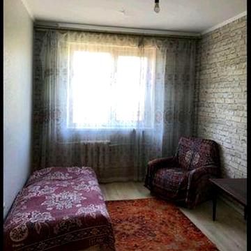 Довгострокова оренда 3-кімнатна квартира, вул. Корольова, Таірово