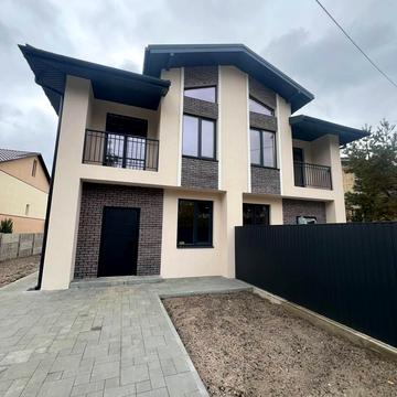 Незалежності, 5