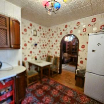 Сдаю 2-к.кв, 54м, 2балкона, Кричевского,39