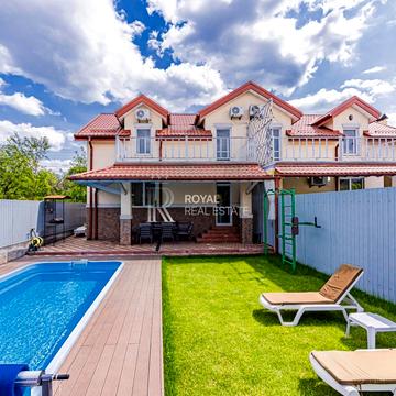 Садова вул., 21