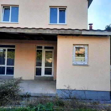 Червоный хутор. Дом под чистовую отделку.