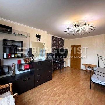 Продається простора 1кім квартира з ремонтом в екосекторі мЖитомирська