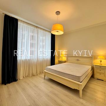 Саксаганського вул., 37-К