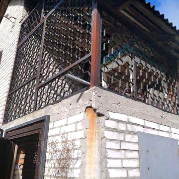 Продаж заміського будиночку, дачі