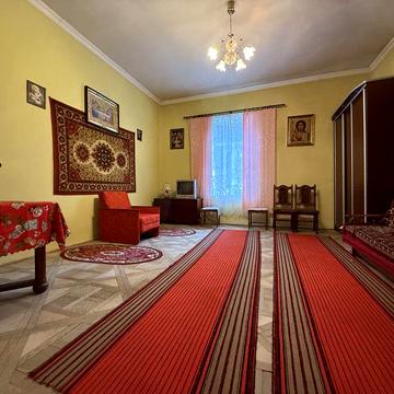 Продаж 2-кім. квартири 66.9 м.кв., в. О. Бобикевича